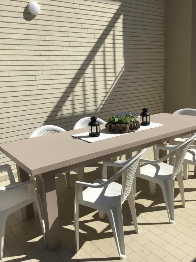 Stella Di Mare Apartment Rimini Exterior foto