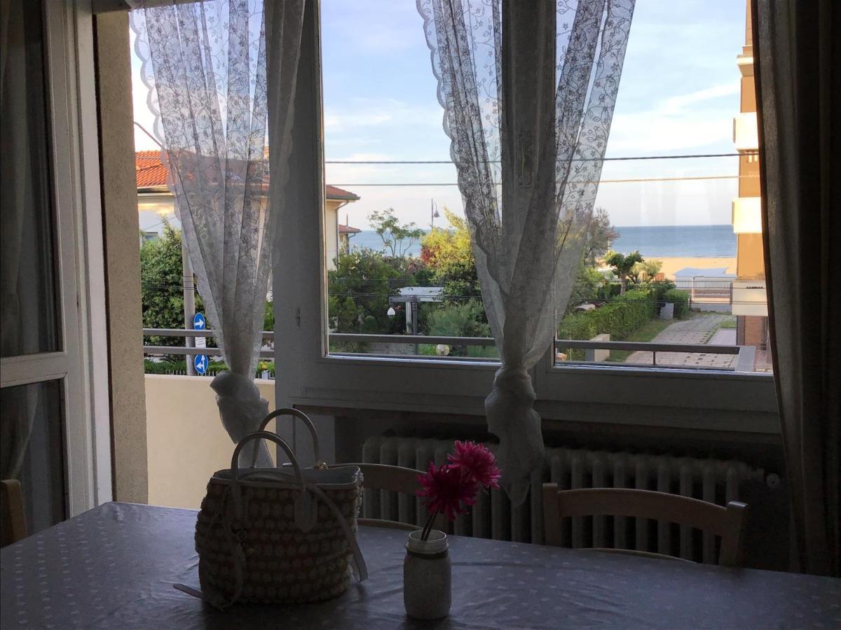 Stella Di Mare Apartment Rimini Exterior foto